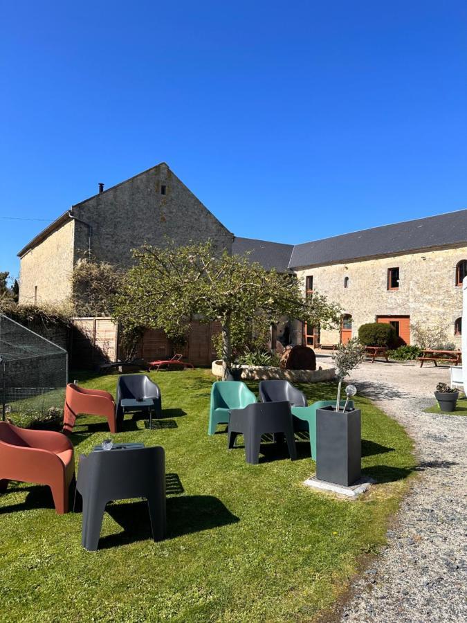 Hotel Restaurant Le Clos De L 'Ancien Pressoir Commes Exterior photo