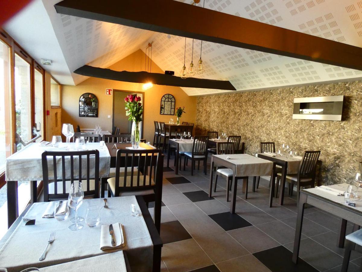 Hotel Restaurant Le Clos De L 'Ancien Pressoir Commes Exterior photo